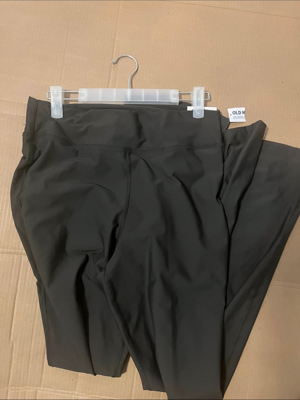 yoga pants grey-old navy new w/tags